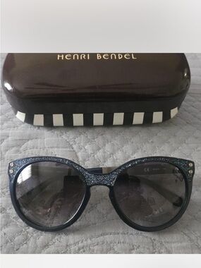 Henri Bendel Navy Glitter Round Cat-Eye Sunglasses